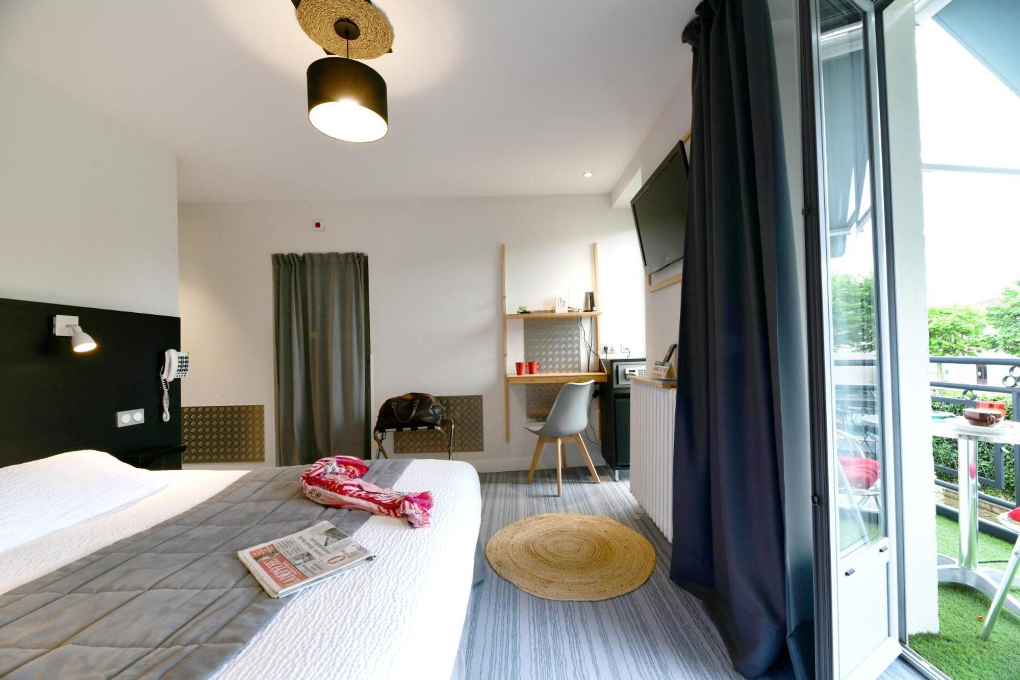 Hotel Le Loft Trie-sur-Baise Εξωτερικό φωτογραφία