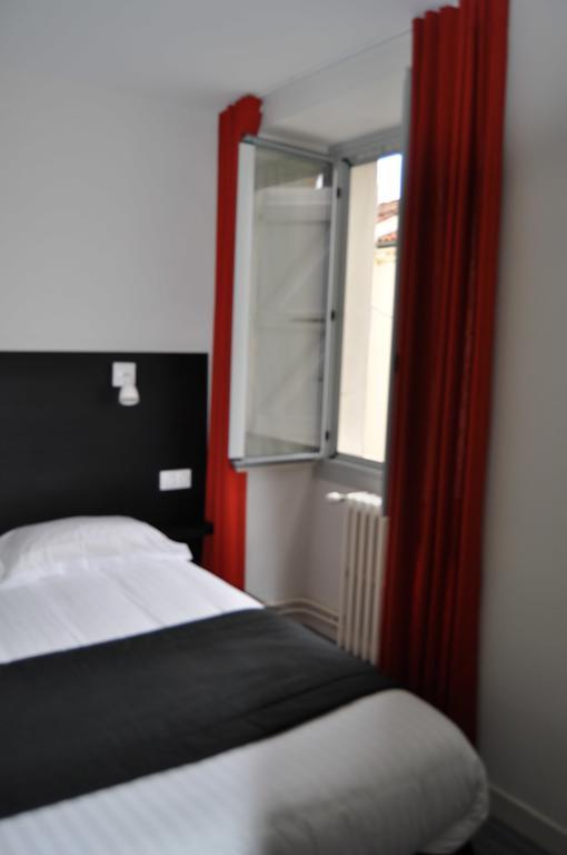 Hotel Le Loft Trie-sur-Baise Εξωτερικό φωτογραφία