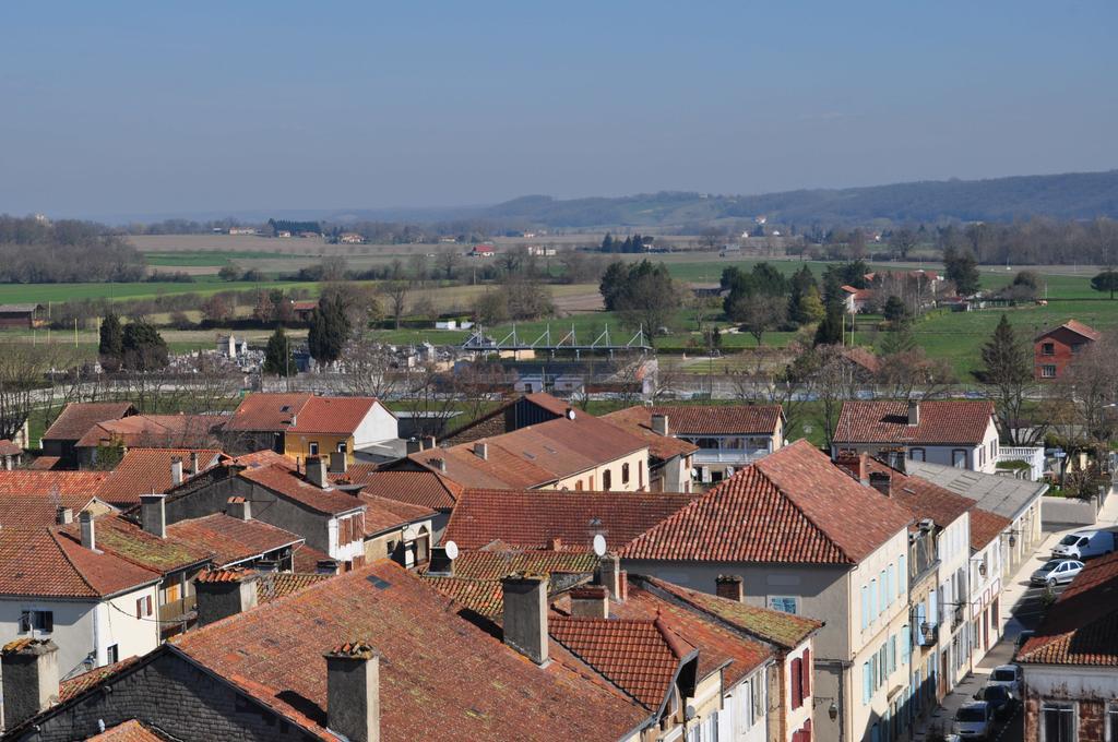 Hotel Le Loft Trie-sur-Baise Εξωτερικό φωτογραφία